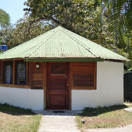 Corcovado Beach Lodge Пуэрто-Хименес Экстерьер фото